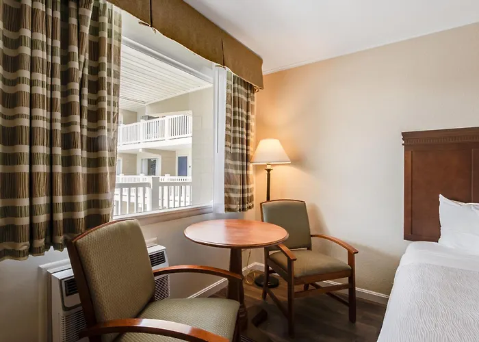 Oceanus Motel - Rehoboth Beach